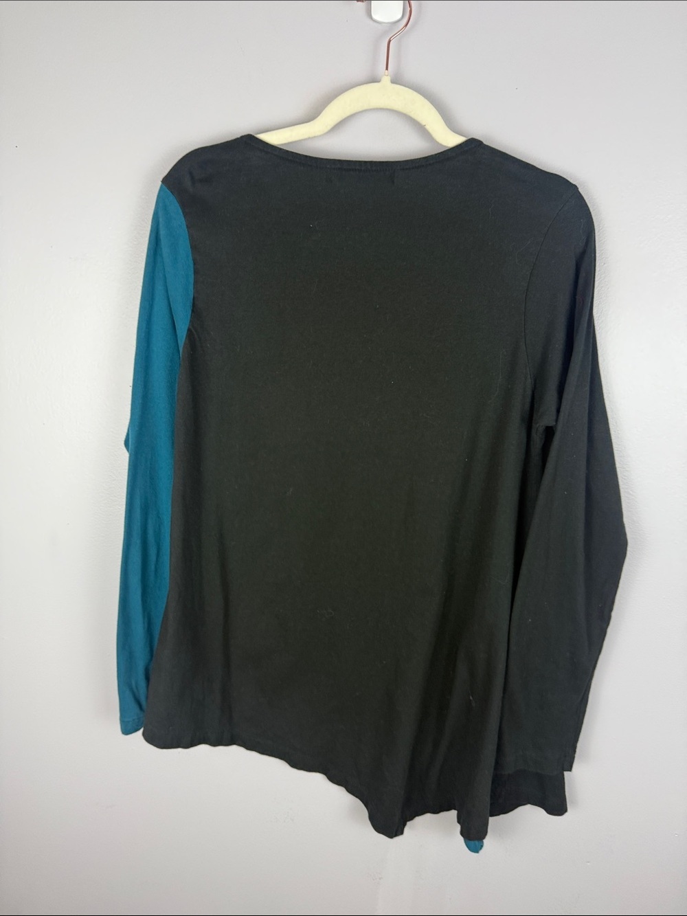 Leopards & Roses Cotton Embroidered Colorblock Asymmetric Long Sleeve Top L - Picture 14 of 15